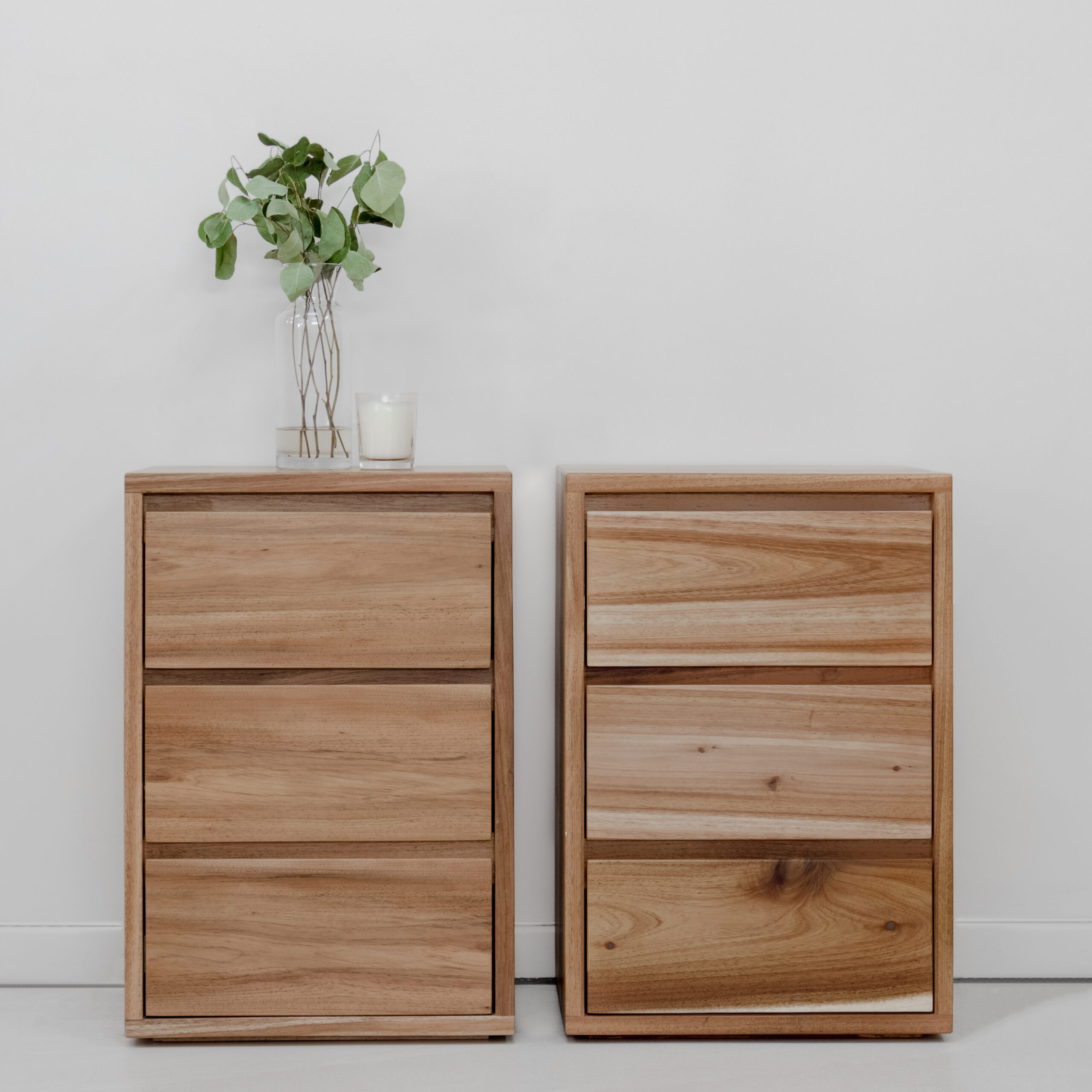 Shop Bedroom Pedestals for sale & Bespoke to order.